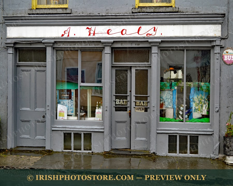 Healy’s Bar ~ Ennistymon ~ County Clare