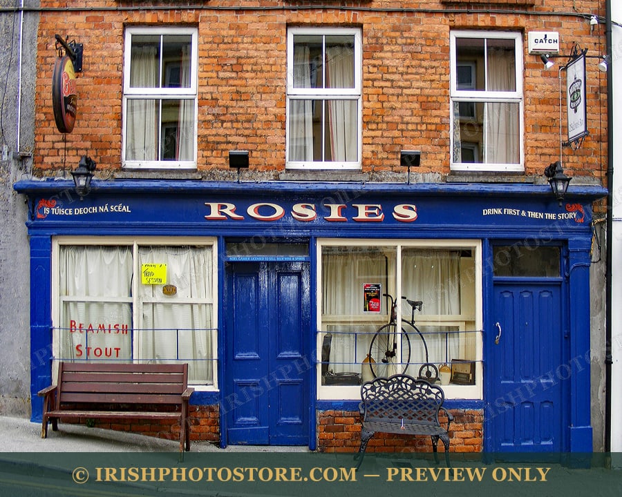 Rosie’s Bar ~ Ballydehob ~ County Cork